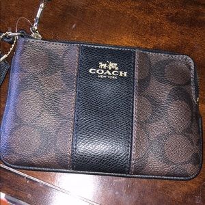 NWOT Coach Wristlet